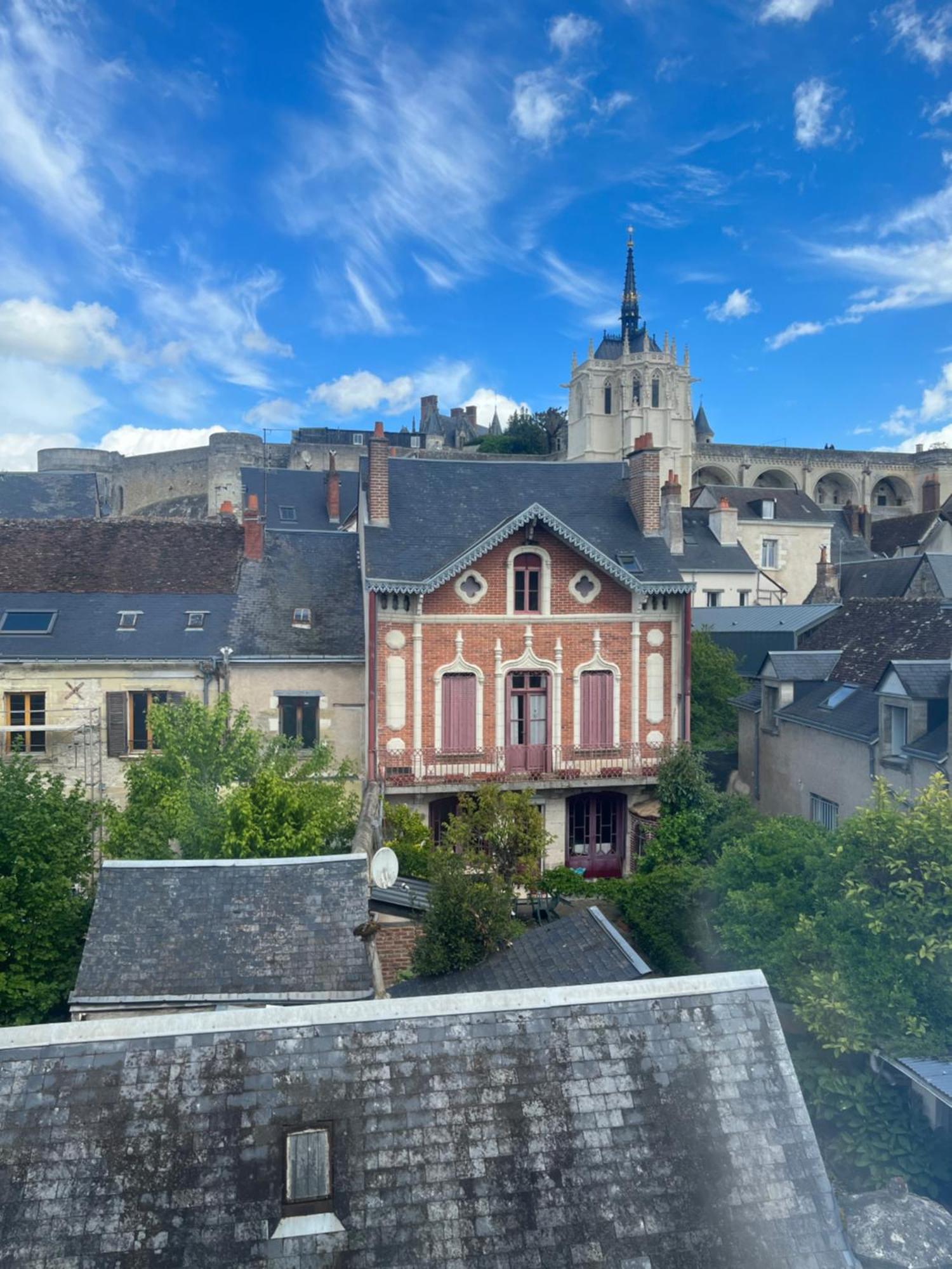 Sejour De Charme Au Boheme Apartment Amboise Bagian luar foto